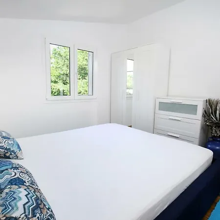 Quiet House With Garden * Split